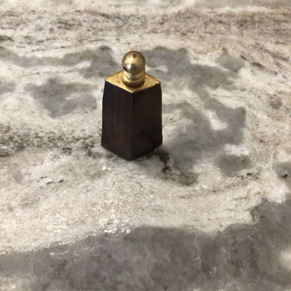 Perfume Pendant Bottle- Wood w/Brass Trim - Made In India - Picture 3 of 5